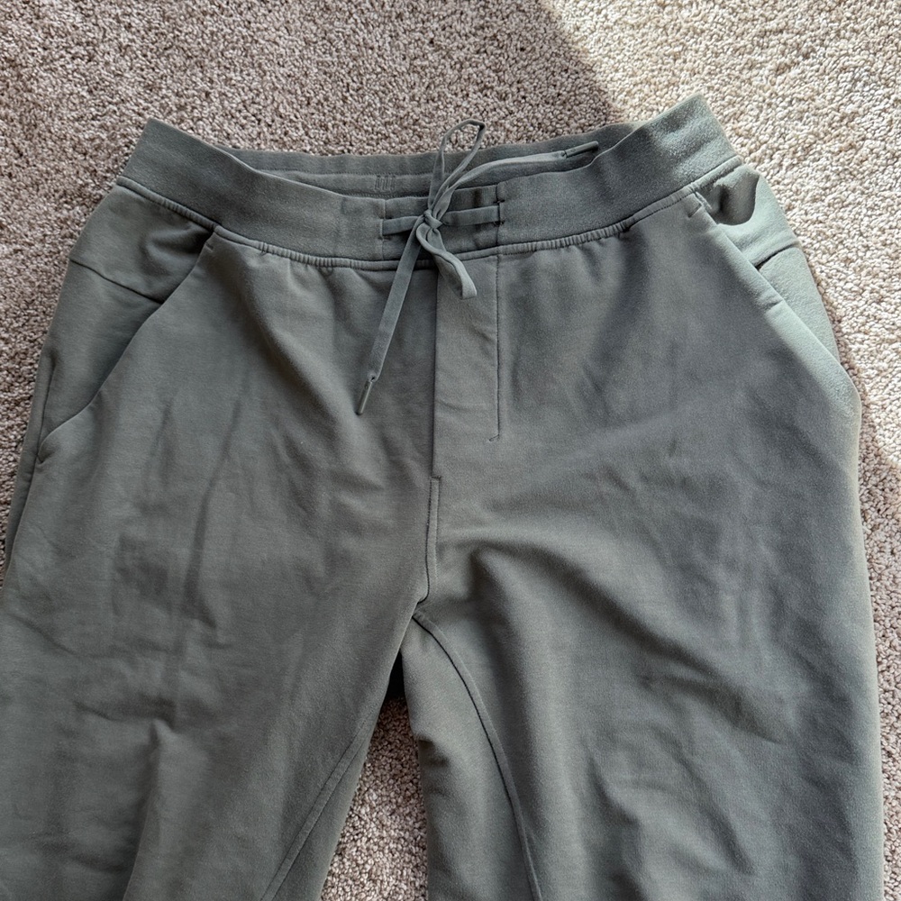 Lululemon City Sweat Jogger
Grey Sage - Picture 9 of 14